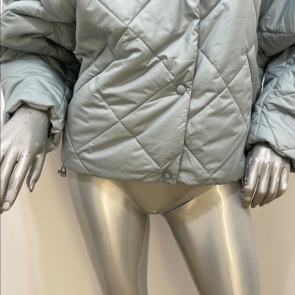 Forever 21 Women Quilted Puffer Jacket in Light Green Size S - Picture 8 of 10